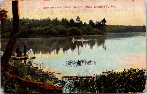 PA, Lake Teedyuskung, shoreline, people fishing - 1910 postcard - G18151