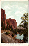 WY, YELLOWSTONE - Sentinel Rock, Yellowstone Park postcard - J03305
