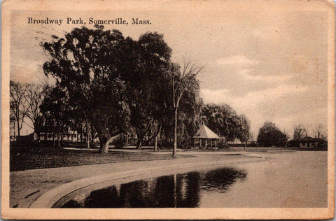 MA, SOMERVILLE - Broadway Park - 1917 postcard - J06098
