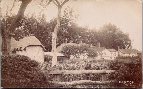 Foreign postcard - KIMPTON, UK England postcard - JR0153