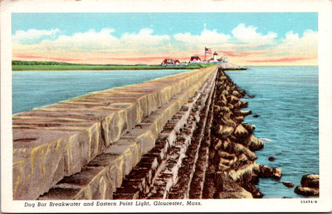 MA, GLOUCESTER - Dog Bar Breakwater, Eastern Point Light postcard - M-0055