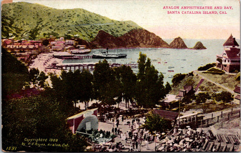 CA, SANTA CATALINA ISLAND - Avalon Amphitheatre, Bay postcard - MB0461