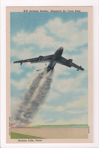 TX, Wichita Falls - Sheppard AFB - B-47 Stratojet Bomber plane - w03998