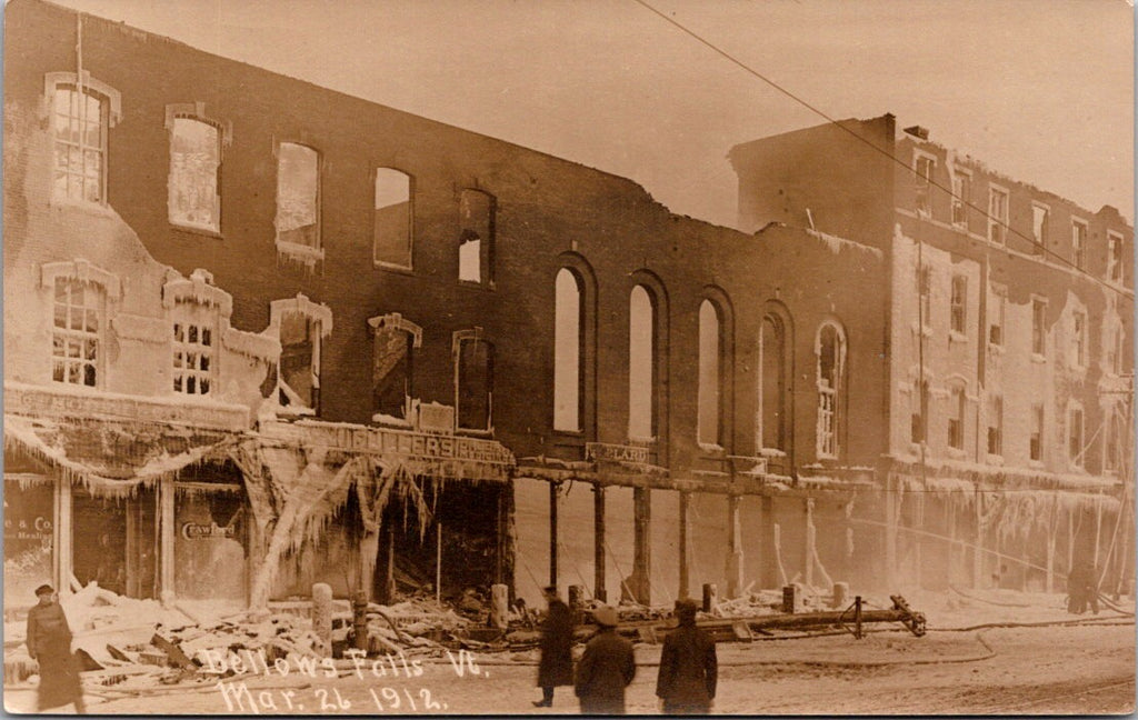 VT, BELLOWS FALLS  - Destruction from Fire Mar 26, 1912 Real Photo postcard - QC0