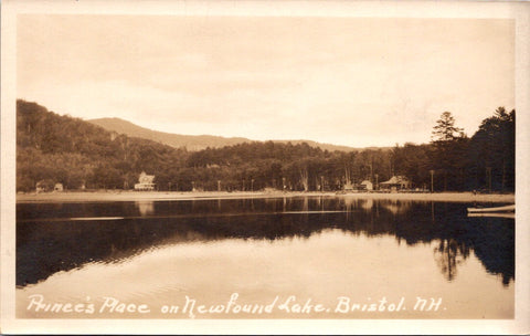 NH, Bristol - Princes Place on Newfound Lake with houses - RPPC postcard - QC000