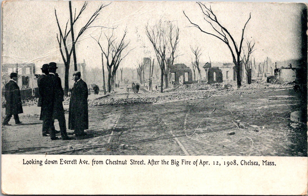 MA, CHELSEA - Everett Ave from Chestnut after Big Fire 4-12-1908 postcard - QC00