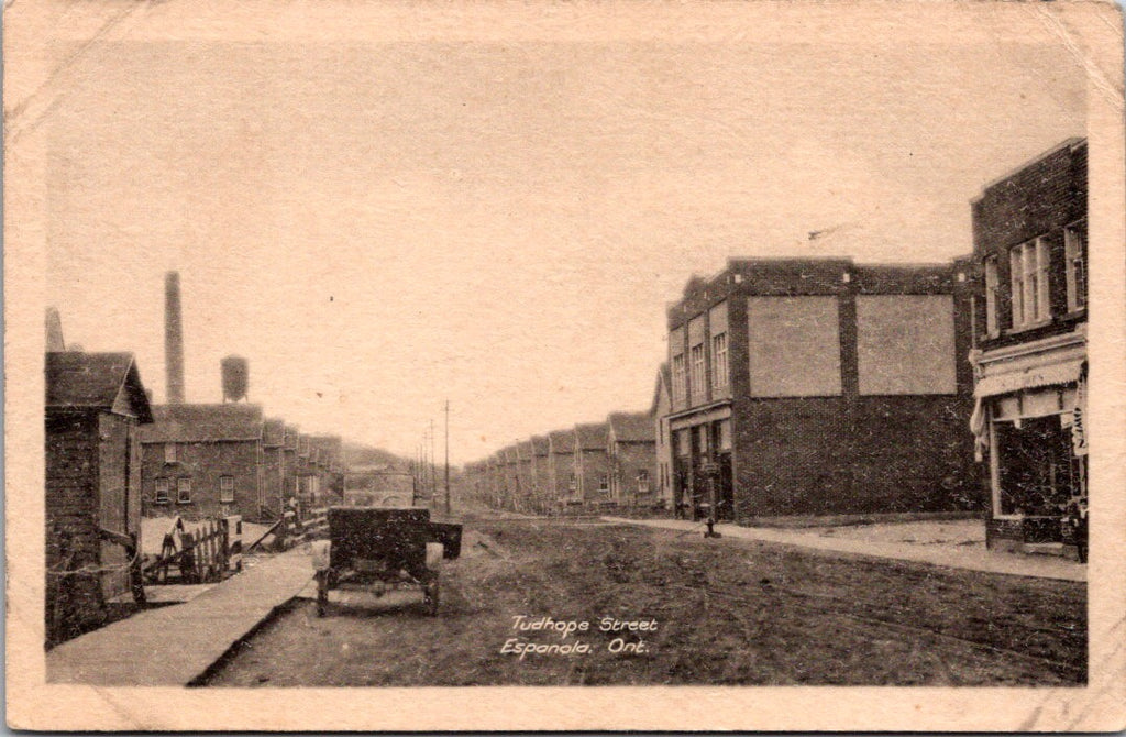 Canada - Espanola, ON - Tudhope Street (dirt) postcard - QC0060