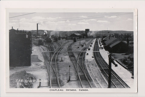 Canada - Chapleau, Ont - CPR Yards and Station RPPC postcard - QC0073