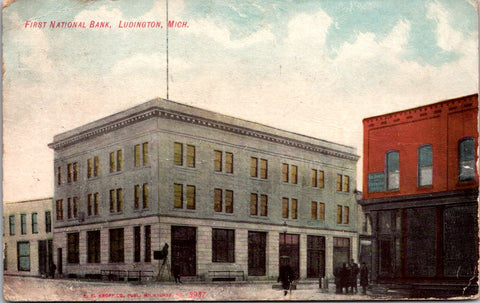 MI, LUDINGTON - First National Bank postcard - SL2416