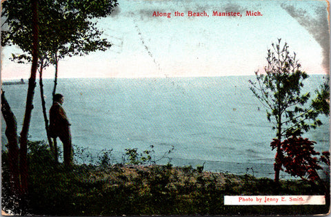 MI, MANISTEE - Along the Beach, young man - 1909 postcard - SL2665