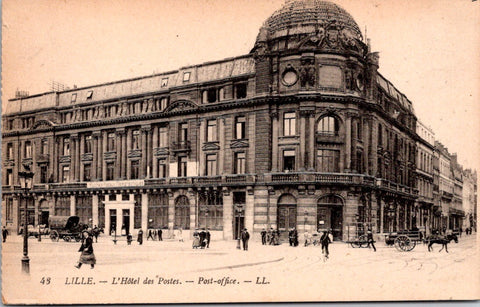 Foreign postcard - LILLE, France - vintage Post Office card - SL2933