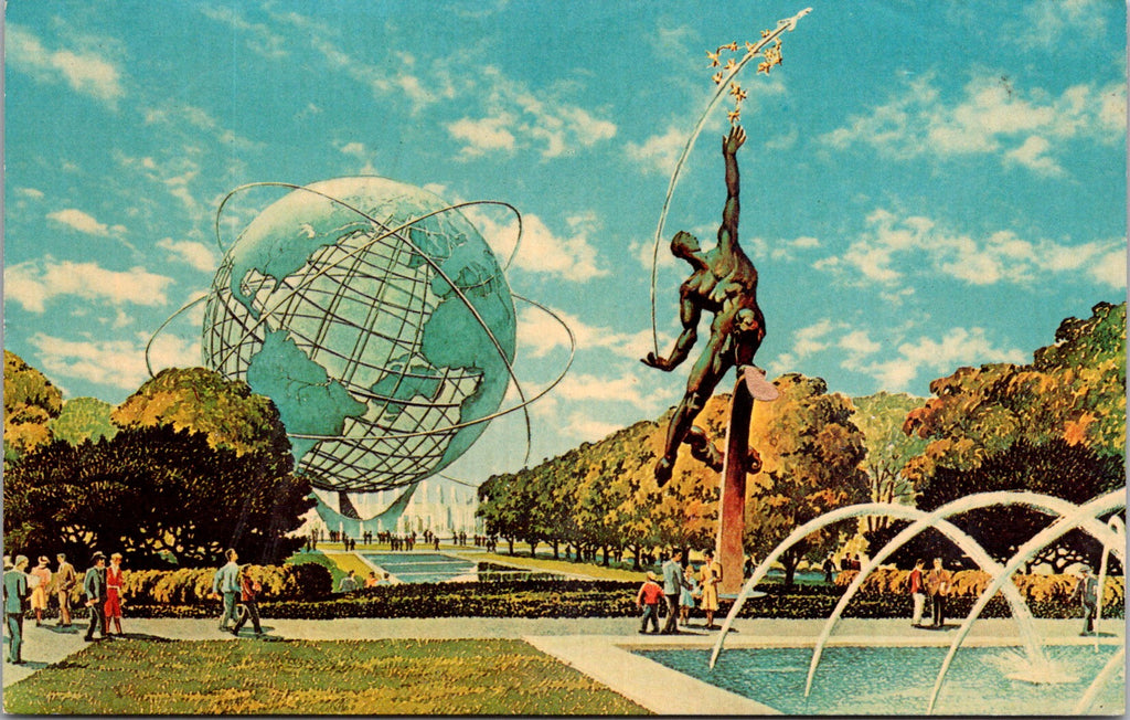 NY, NEW YORK CITY - Worlds Fair 1964-65 - Unisphere and statue postcard - W00405