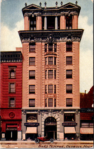 MI, Detroit - Elks Temple, Temple Barber Shop, L Friedman optician postcard - W0