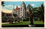 CA, SANTA BARBARA - Arlington Hotel, statue - 1927 postcard - w01538