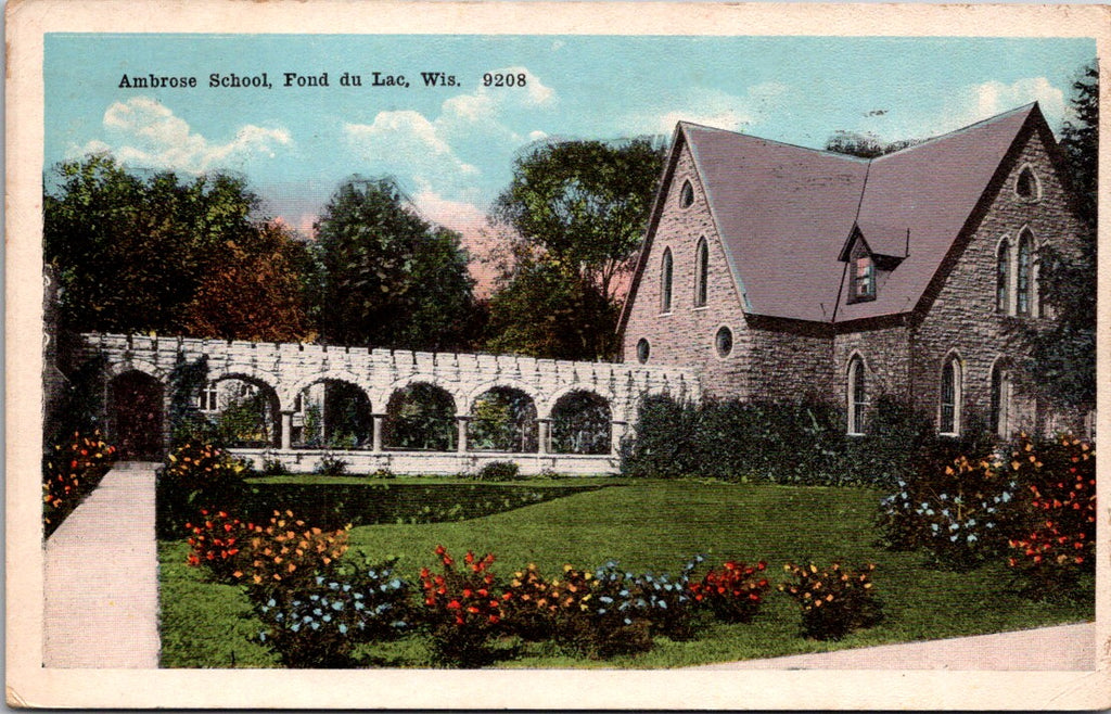 WI, FOND du LAC - Ambrose School - @1921 postcard - W03310