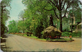 NY, COOPERSTOWN - Pine Blvd, WWI Monument in street postcard - W03317