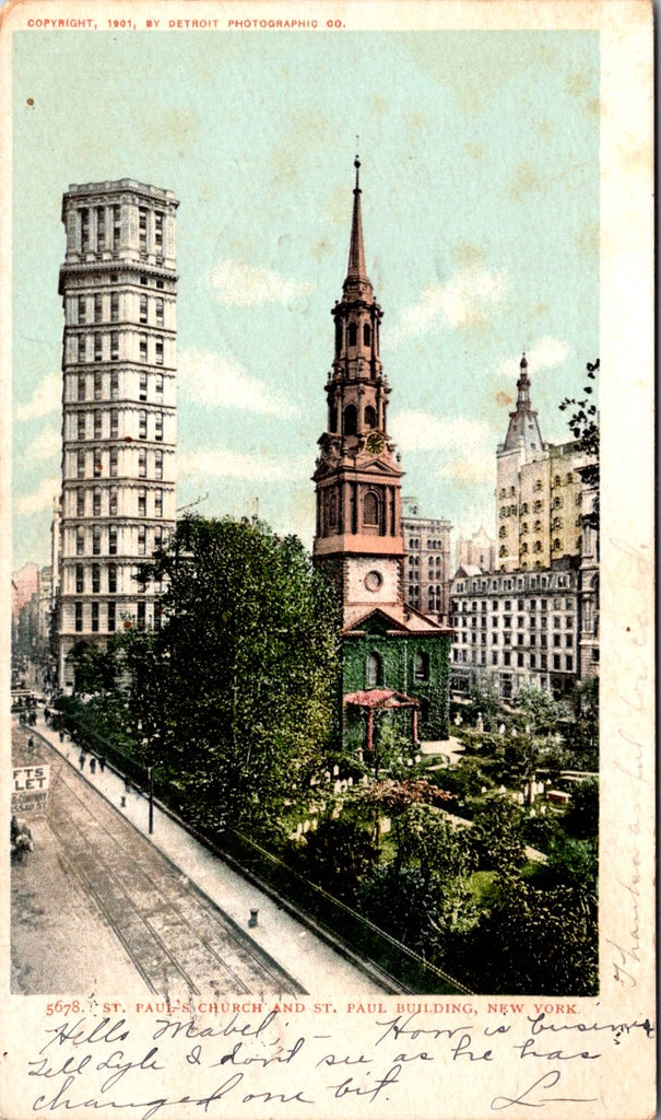 NY, NEW YORK CITY - St Paul Church and building - Detroit Photographic postcard