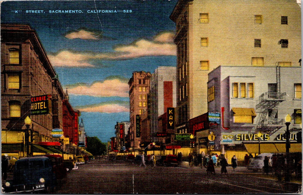 CA, SACRAMENTO - K Street - 1949 postcard with signs on bldgs - w03754