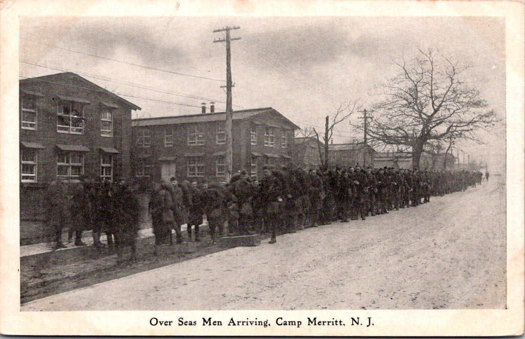 NJ, CAMP MERRITT - men in the street, buildings postcards - w04519