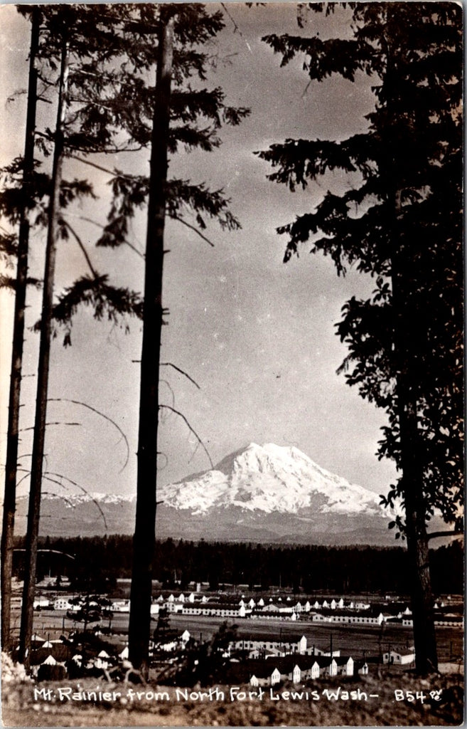 WA, FORT LEWIS - Mt Rainier from North Fort Lewis  - 1950 RPPC - WK0006
