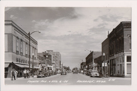 NE, HOLDREGE - Fourth Ave+ Hys 6 - 34, with signs - RPPC - wk0010