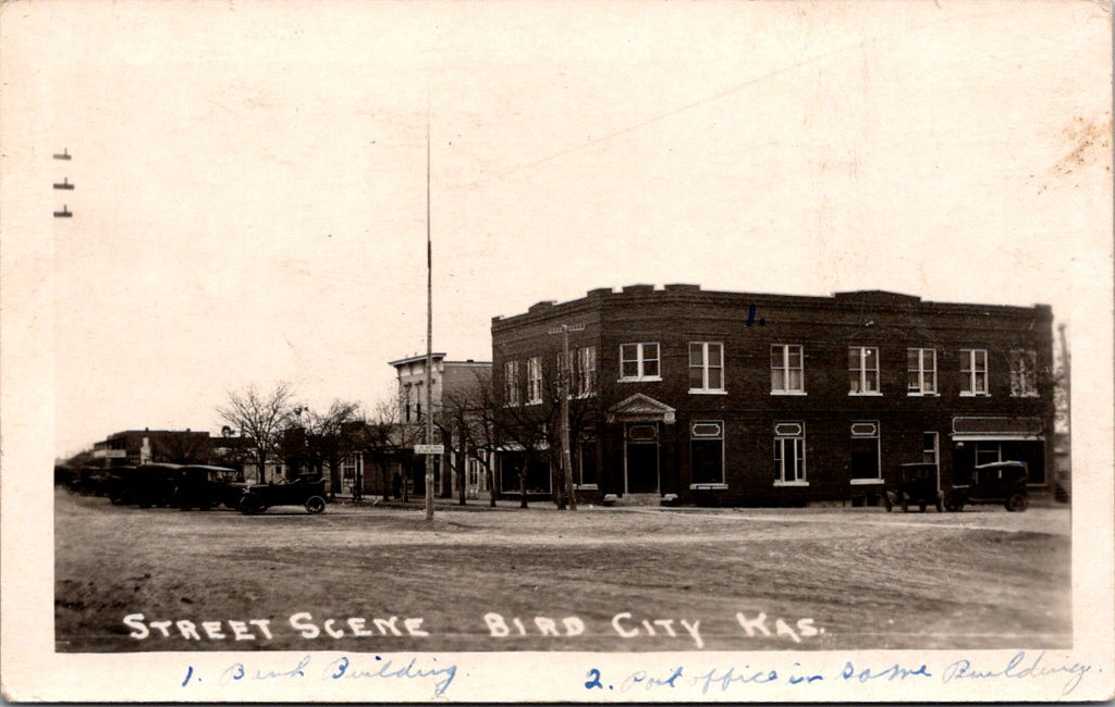 KS, BIRD CITY - Street scene with old model T cars - 1924 RPPC - WK0018