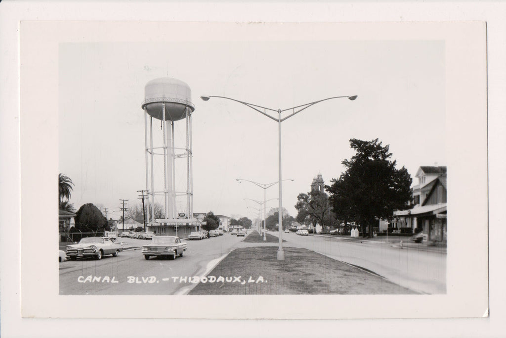 LA, THIBODAUX - Canal Blvd, water tower, Bills Diner etc - 1967 RPPC - WK0022