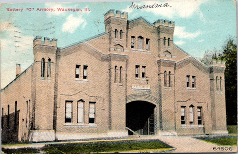 IL, WAUKEGAN - Armory Battery "C" closeup postcard - wk0153