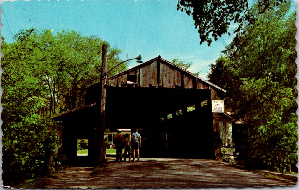 VT, WAITSFIELD - Covered Bridge postcard - wK0342