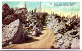WY, YELLOWSTONE - Silver Gate & Hoodoos, Yellowstone Park postcard - WY0004