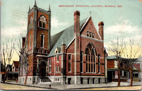 IN, MUNCIE - Methodist Episcopal Church, few other buildings postcard - G03144