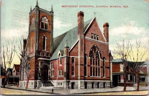 IN, Muncie - Methodist Episcopal Church, few other buildings postcard - G03144