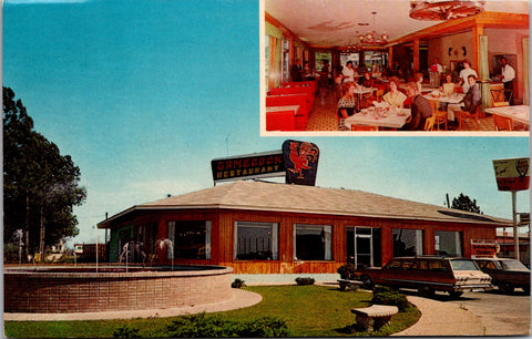 SC, SANTEE - Gamecock Restaurant / Motel - 1967 postcard - 2k0570