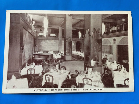 NY, NEW YORK CITY - Victors Restaurant interior postcard - H15058