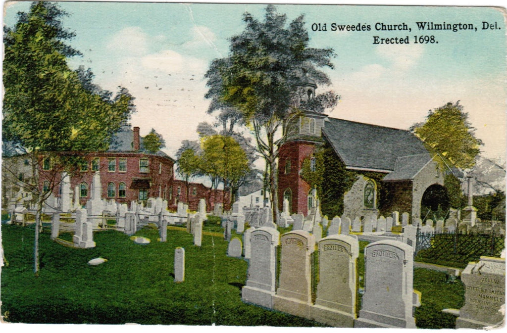 DE, WILMINGTON - Old Swedes Church, cemetery, gravestones - w03010