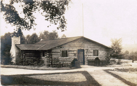 PA, VALLEY FORGE - 314th Infantry Log Cabin Memorial RPPC - B06447