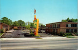 SC, Camden - Parkview Motel, M/M R J Truesdale owners postcard - 800892