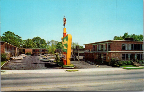 SC, Camden - Parkview Motel, M/M R J Truesdale owners postcard - 800892