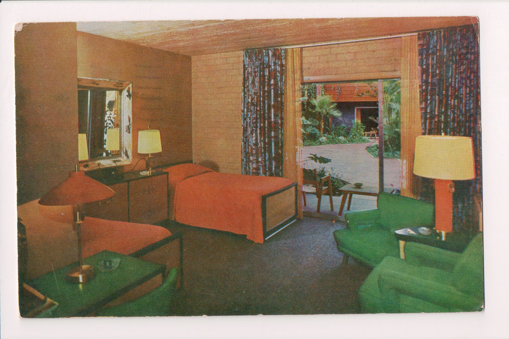 CA, Hollywood -  Hollywood Roosevelt Hotel - room view postcard - A06897