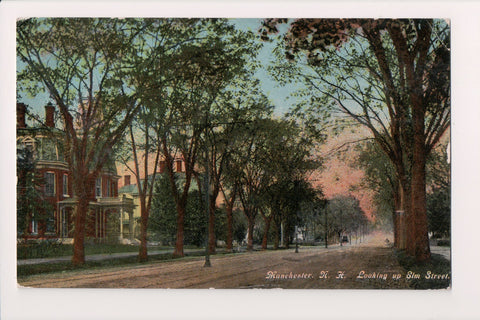 NH, Manchester - Elm St houses etc - 1910 postcard - A09005