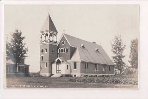 VT, Milton - Trinity Church - RPPC postcard - A10084