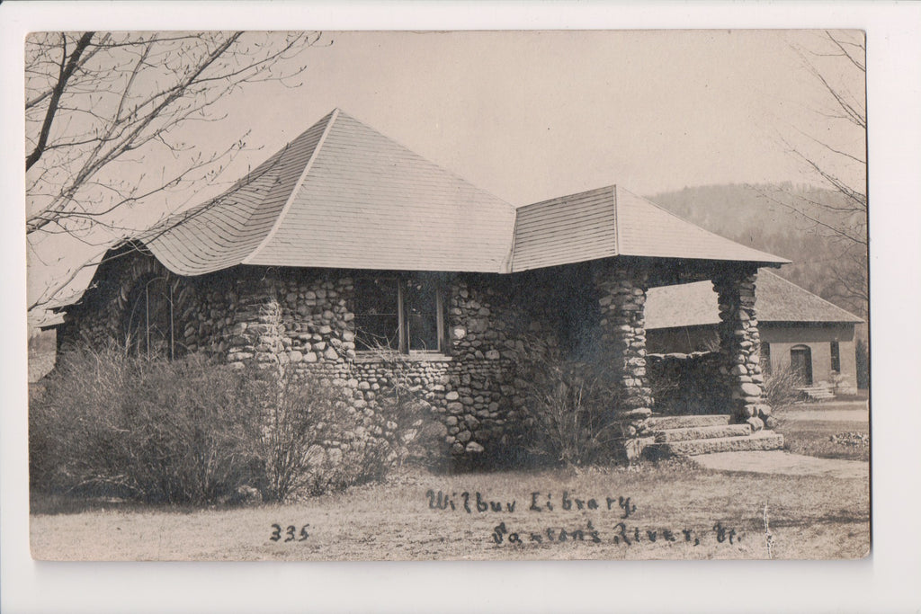 VT, SAXTONS RIVER - Wilbur Library closeup - 1908 RPPC postcard - A10127