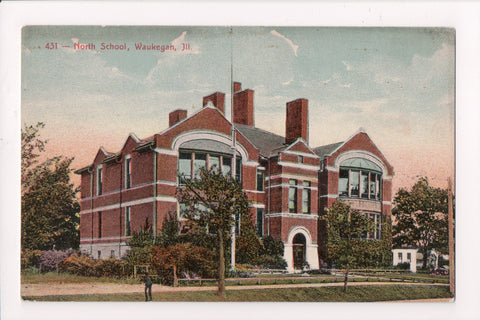 IL, Waukegan - NORTH SCHOOL, E A Bishop postcard - A12031