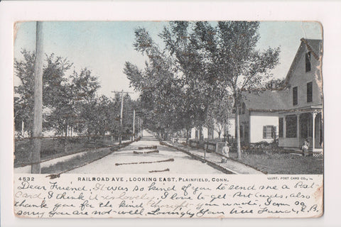 CT, PLAINFIELD - Railroad Ave, people @1907 postcard - A12513