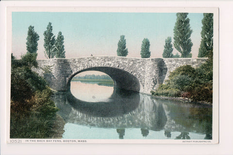 MA, Boston - stone bridge in Back Bay Fens postcard - A17278