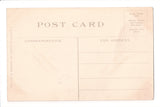 Easter - lady from the chest up looking down - Parkinson Art Co - A19033