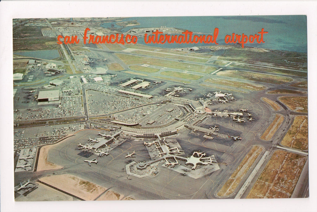 CA, SAN FRANCISCO - International airport postcard - B04114
