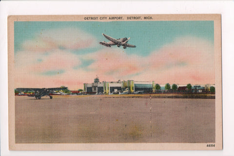 MI, Detroit - Detroit City Airport - @1944 postcard - B05238