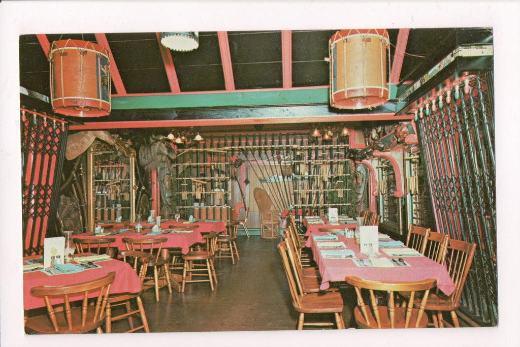 VT, SHELBURNE  - Harbor Hide a Way Restaurant interior - vintage postcard - B0801