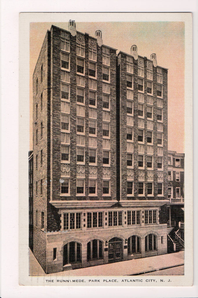 NJ, ATLANTIC CITY - Runnymede, Park Place postcard - B08054